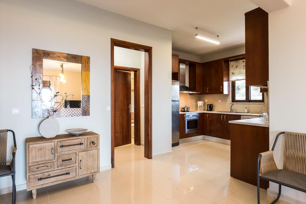 Thea Villas Kournas Luaran gambar