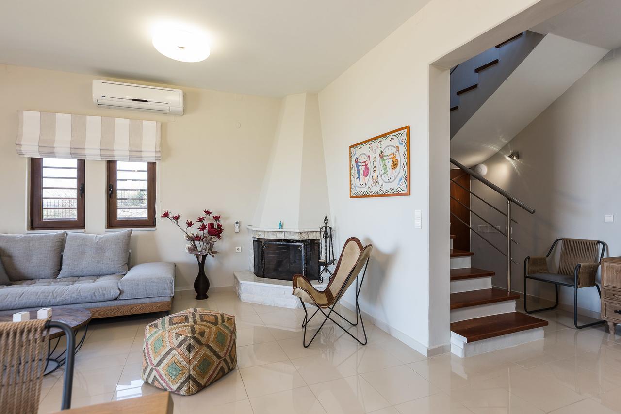 Thea Villas Kournas Luaran gambar