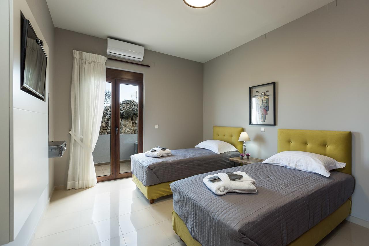 Thea Villas Kournas Luaran gambar