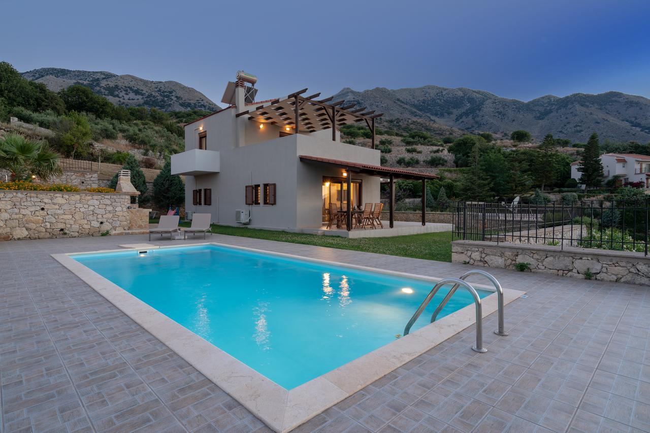 Thea Villas Kournas Luaran gambar